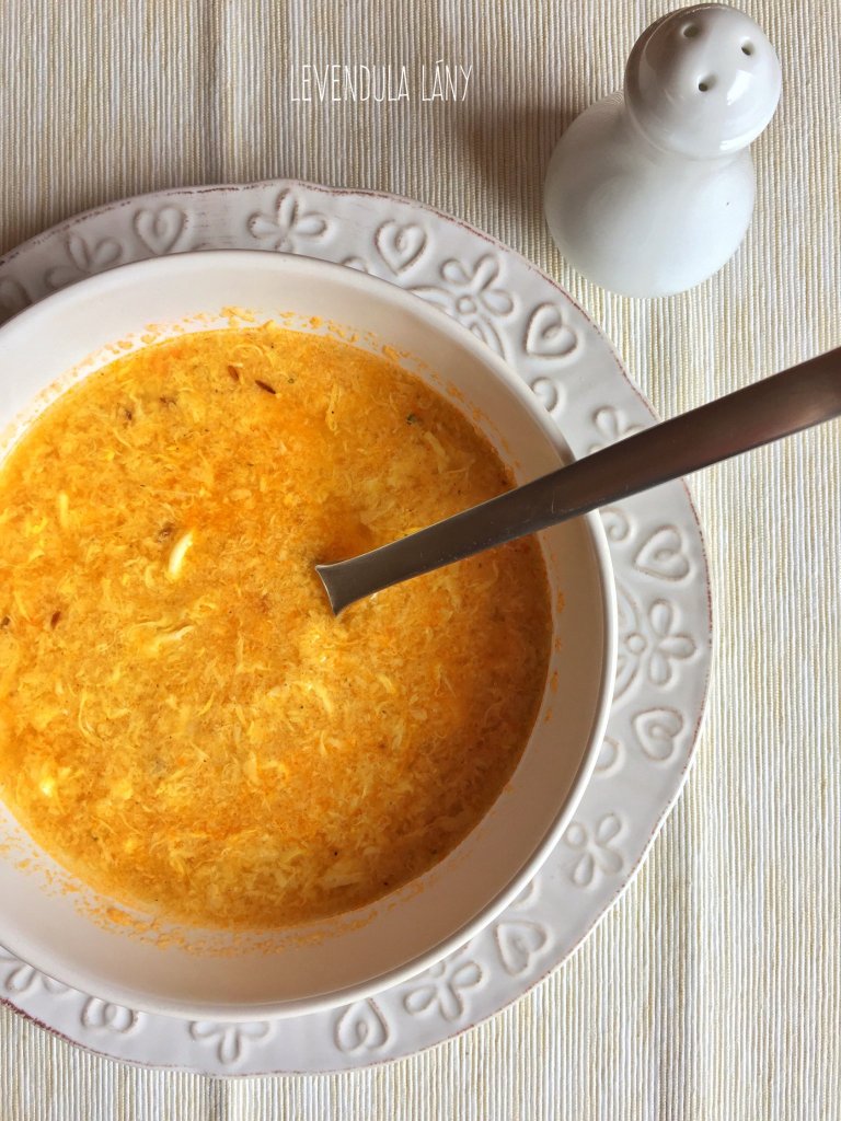 5 perces tojásleves