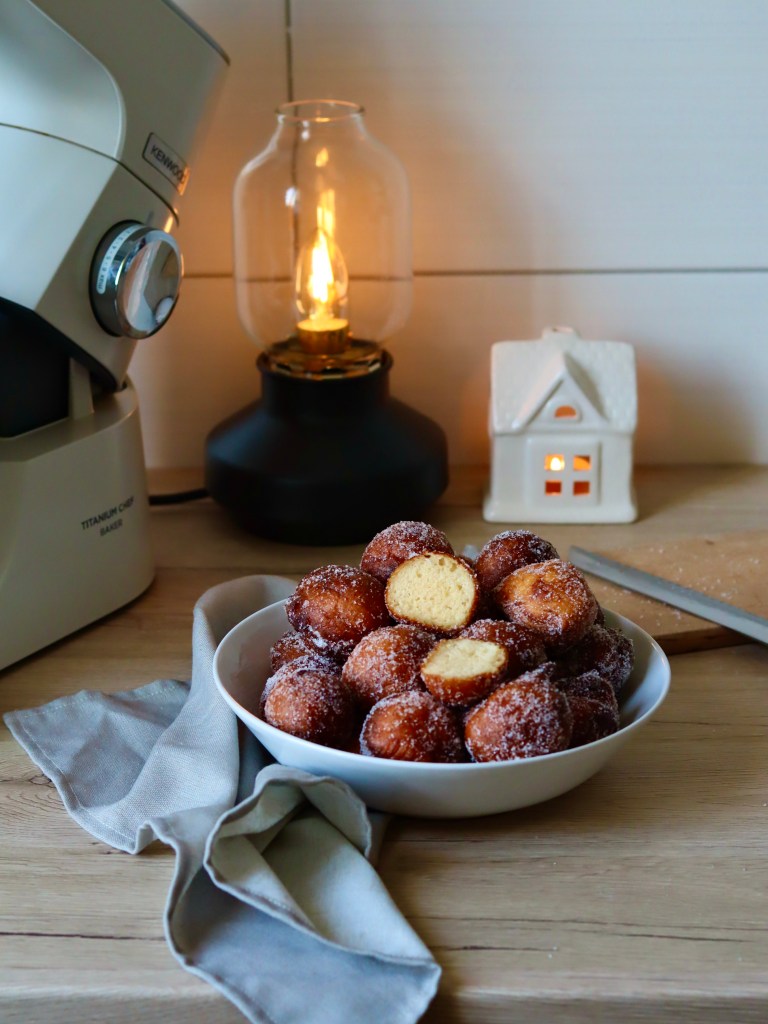 Egyszerű túrófánk